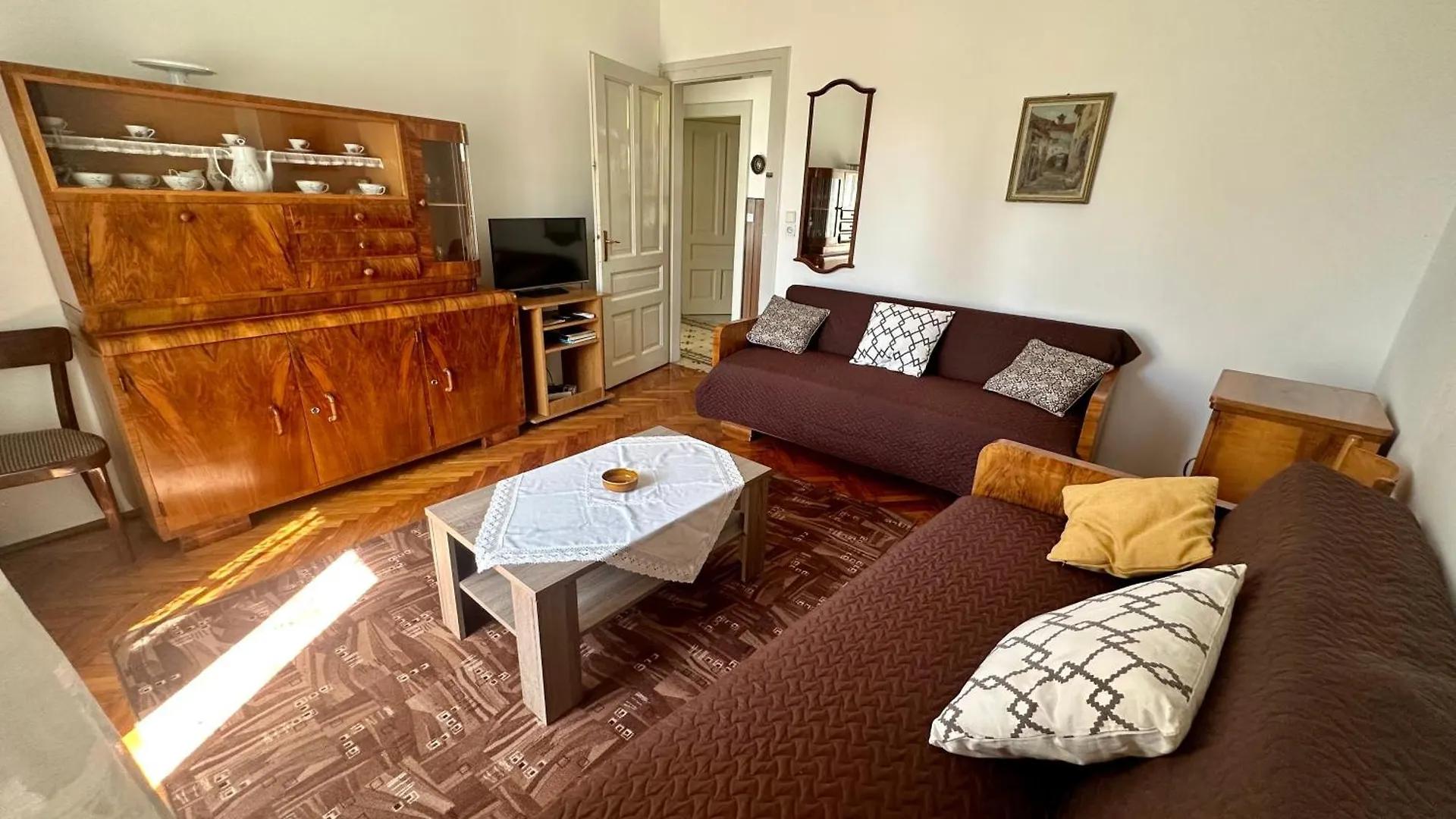 Retro Apartment 78M2 Opatija
